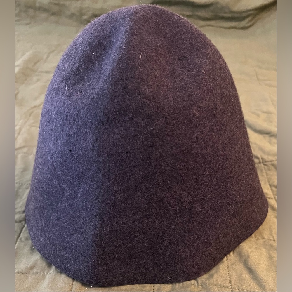 Gap Gray wool bell-shaped hat